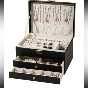 Jewelry box